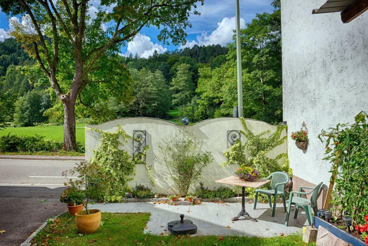 Ferienwohnung Heinzelmann Baden-Baden Buitenkant foto